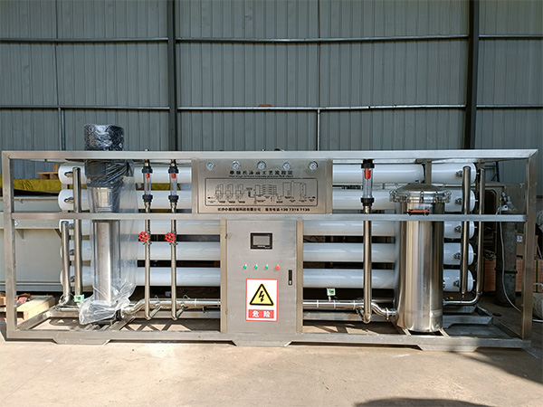 20T反滲透主機(jī) 20T反滲透主機(jī)